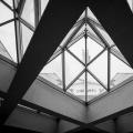 Architecte building with triangles shapes